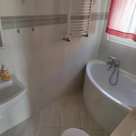 Zimer Mit Bad In Polen Im Swineminde Apartament Heringsdorf